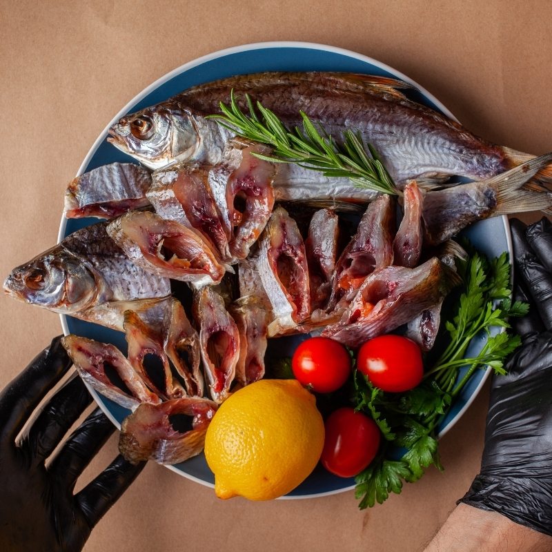 Тарань в розрізі