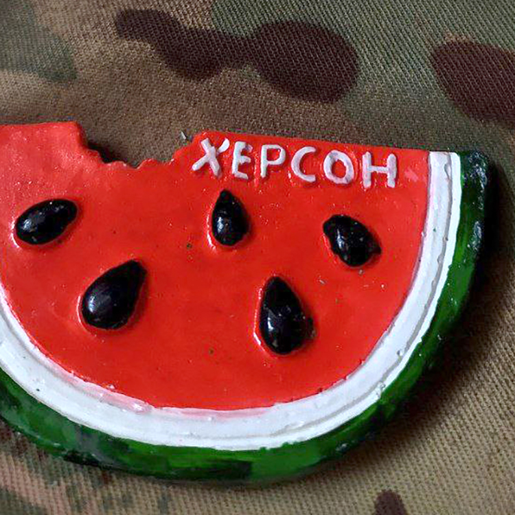 Магніт скибка кавуна