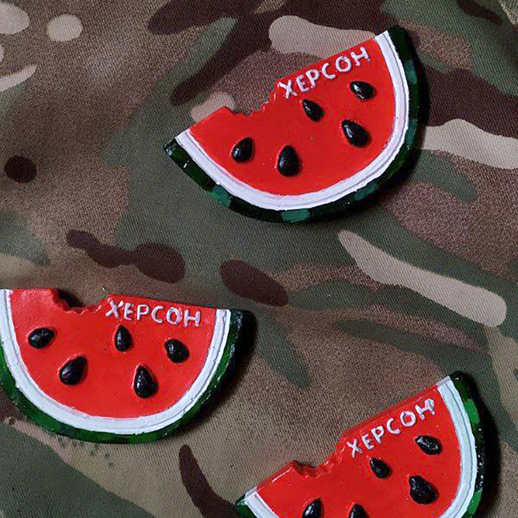 Магніт скибка кавуна