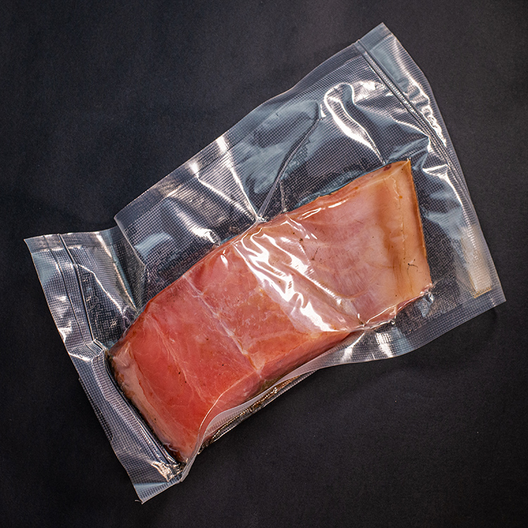 Балик товстолоба копченого