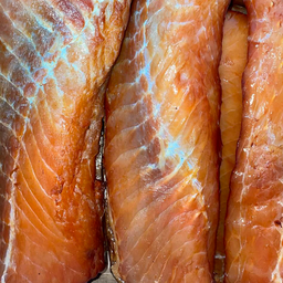 Сом копчений